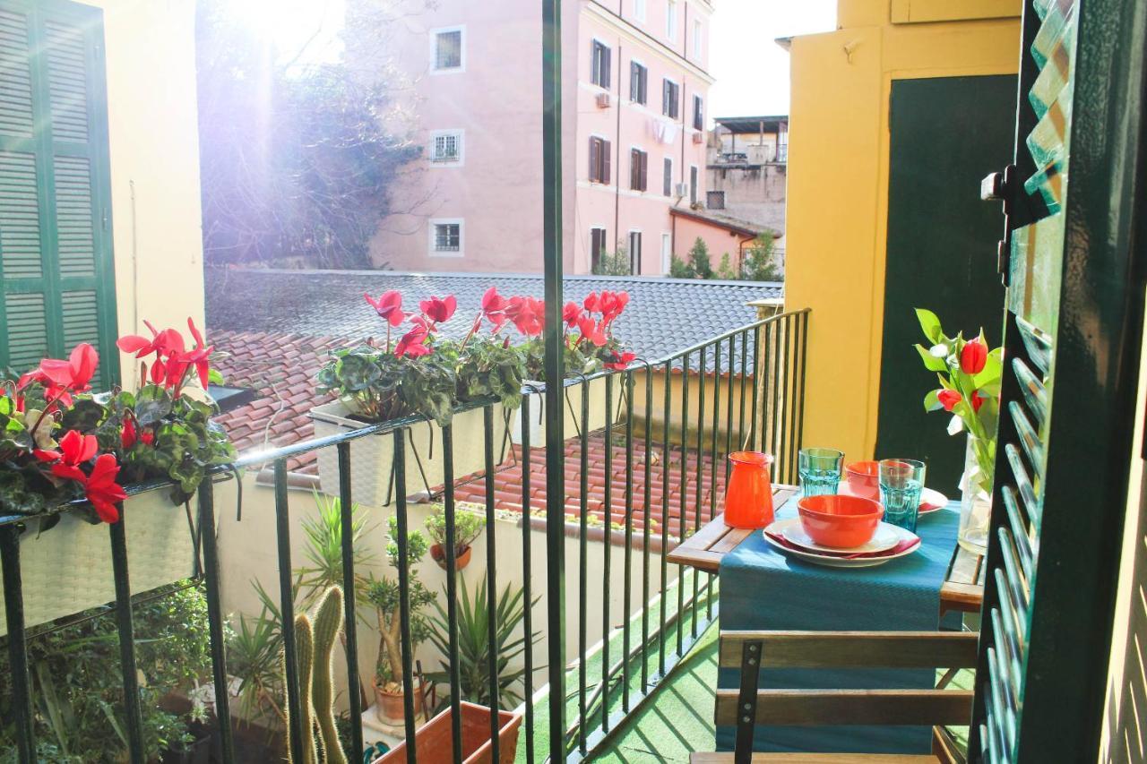 Chilling'Monti Apartment Рим Екстериор снимка
